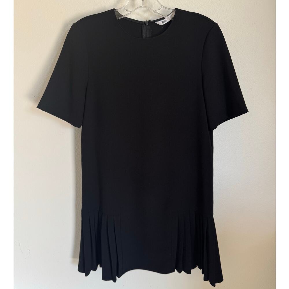 Zara Women's Pleated Ruffle Shift Dress Size XS Oversized‎ Look Black Party